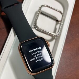 Apple Watch Series 4 ( call compatible) barely used great condition